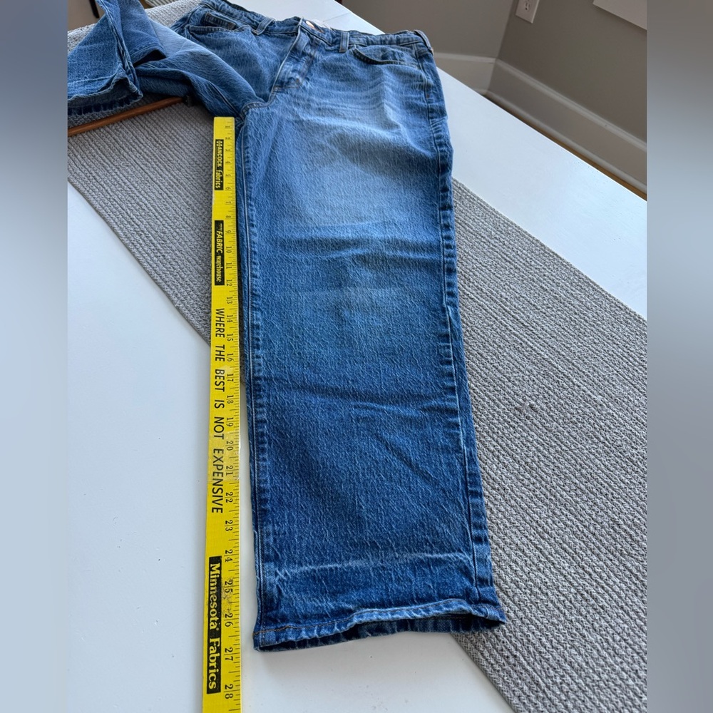 Universal Thread Vintage Straight Medium Blue Denim Straight Leg Jeans Size 8 R - Picture 11 of 12